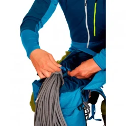 Trad 28 - Climbing backpack
